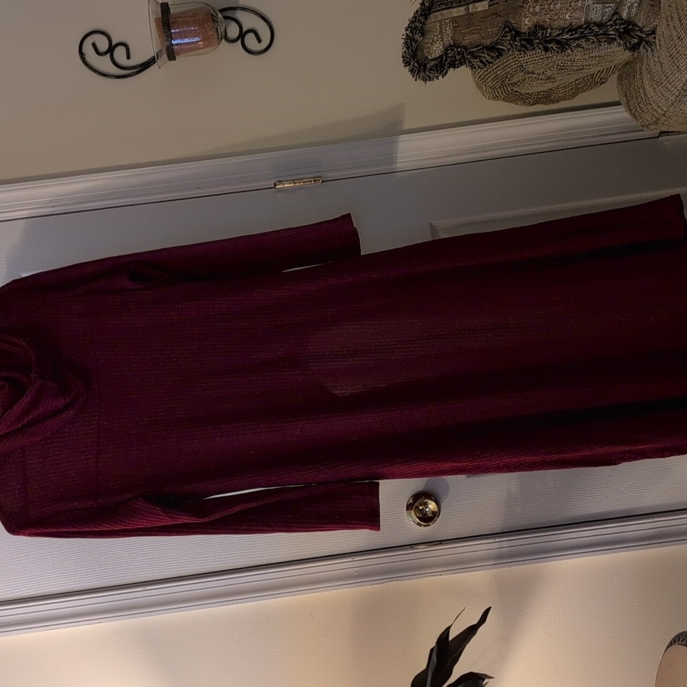 Sweaters - Picture 2 of 2